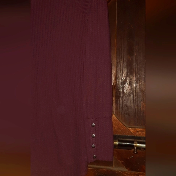 ๐3/50 Chaser Purple Long sleeve Sweater - Picture 4 of 7